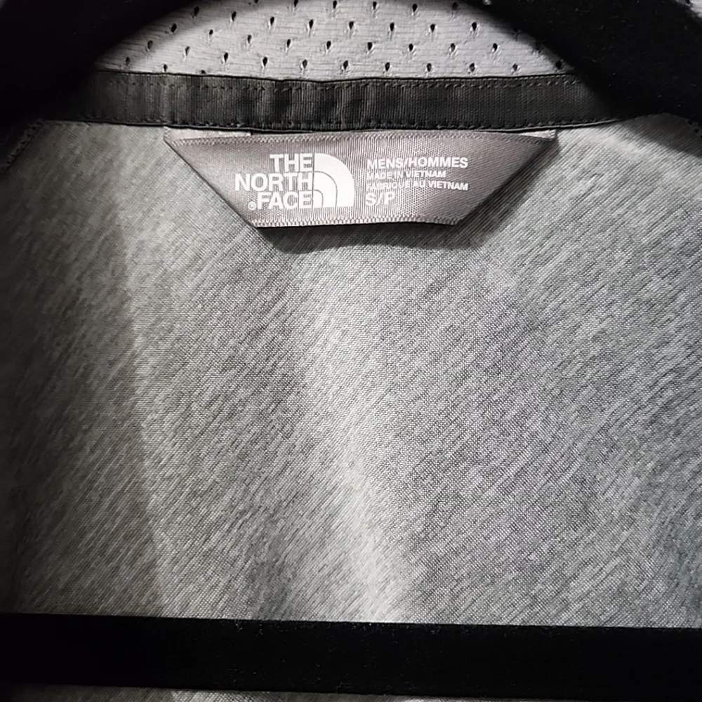 North Face Isotherm Full Zip Jacket REFLECTIVE Mountain Athletic Grey Mens NWOT